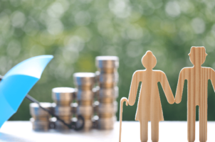 Advogado calculando aposentadoria como autônomo